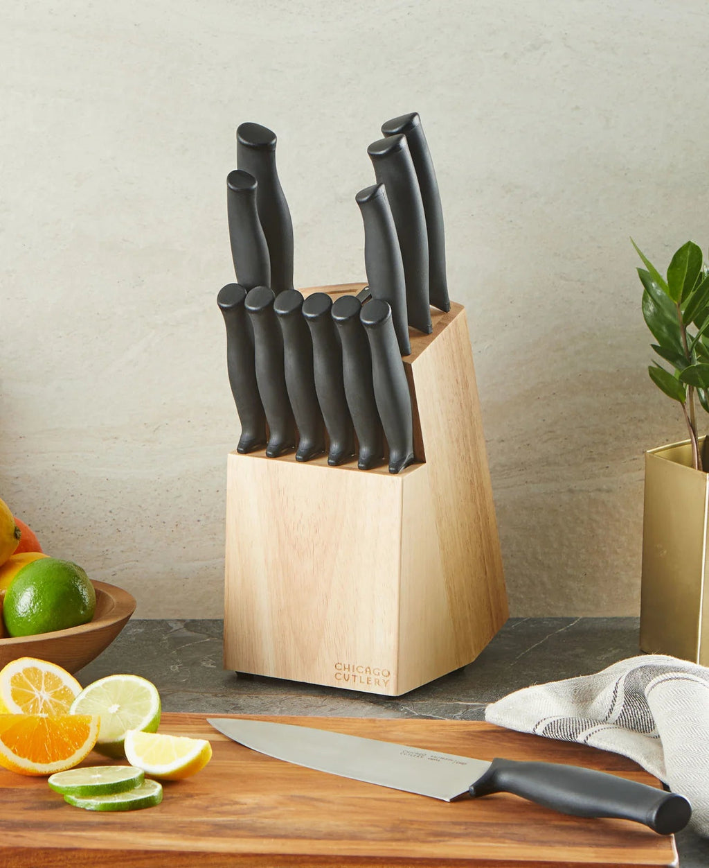 Chicago Cutlery® Belmont 13-piece Block Set image 2