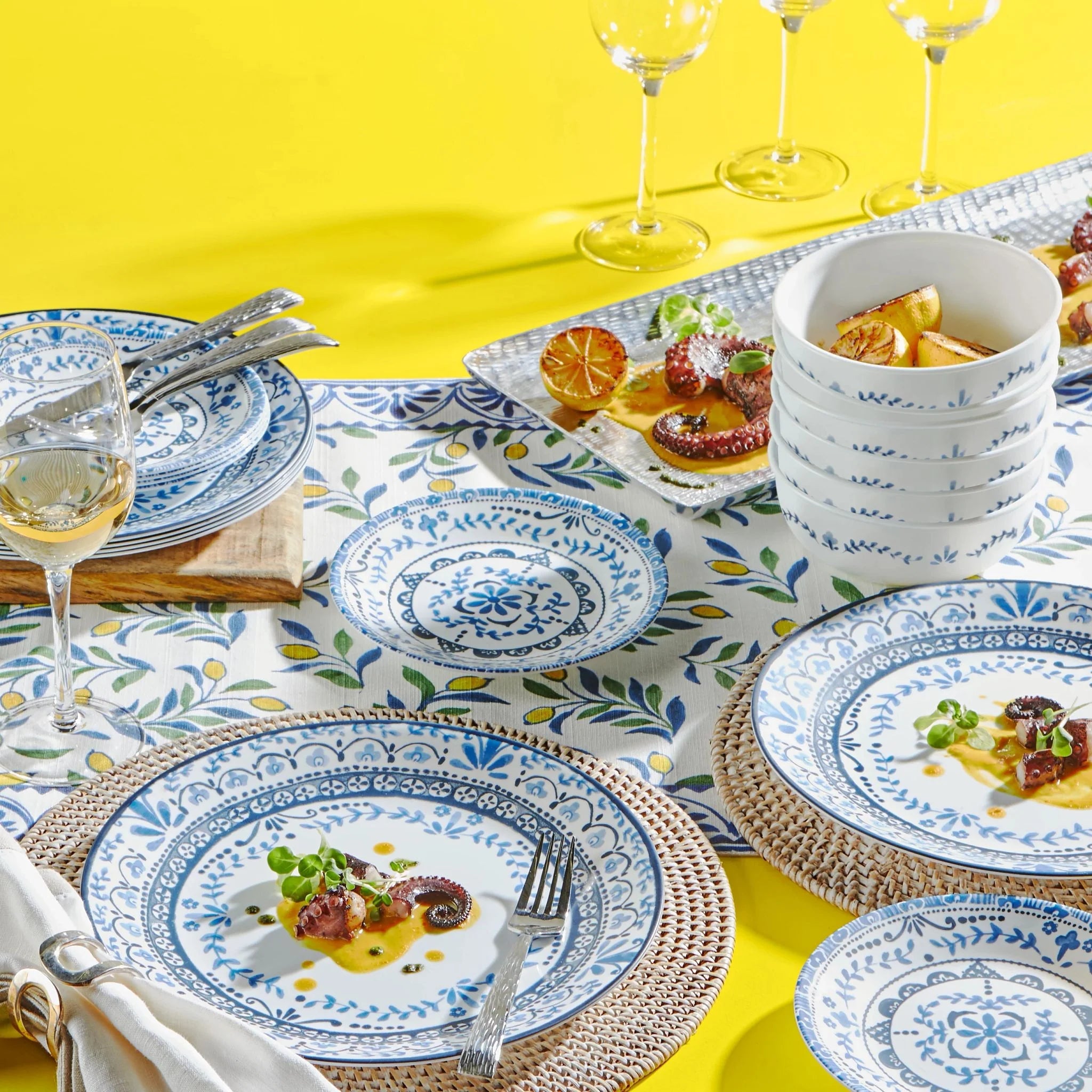 Corelle® Portofino 18-piece Dinnerware Set, Service for 6 image 2