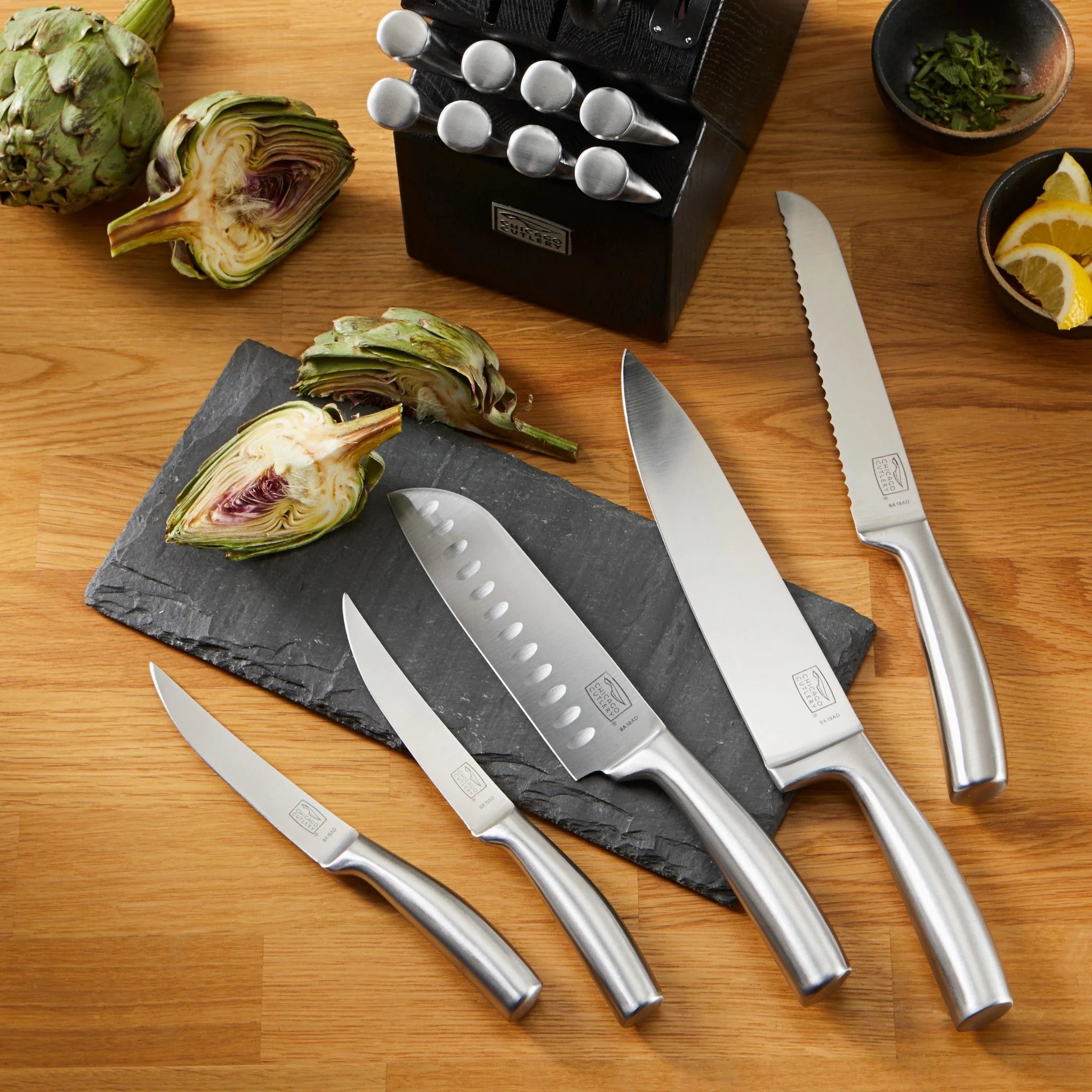 Chicago Cutlery® Malden™ 16-piece Stainless Steel Block Set image 4