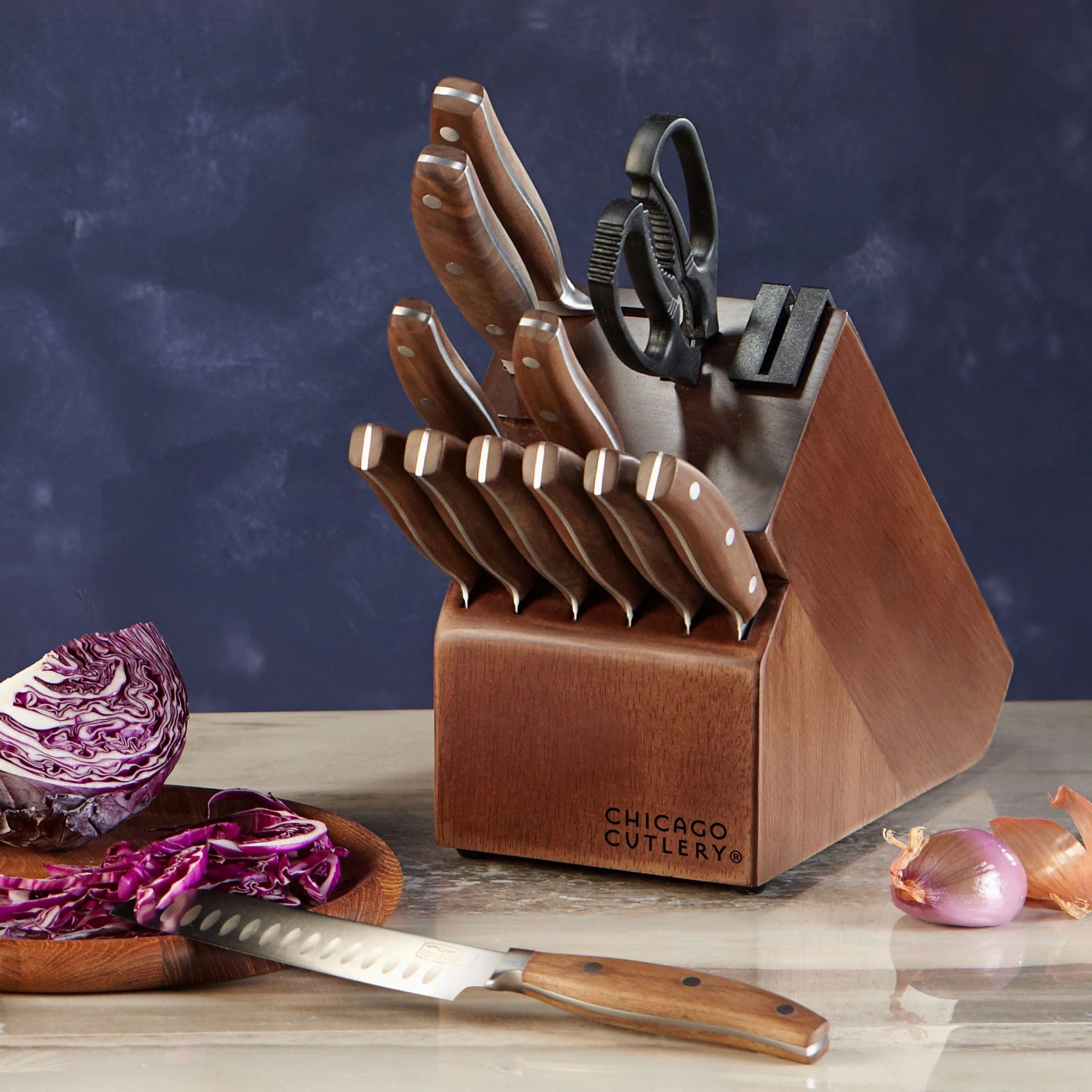 Chicago Cutlery® Signature Edge Walnut 13-piece Knife Block Set image 2